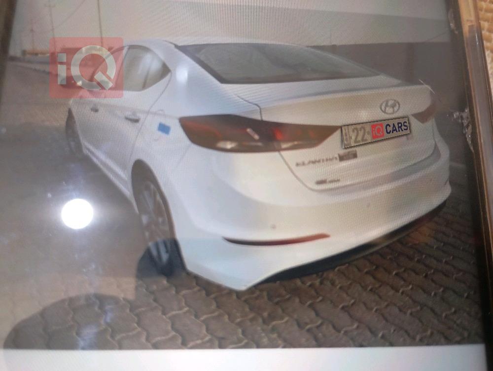 هيونداي النترا